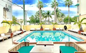 The Broadmore Miami Beach fl Hotel
